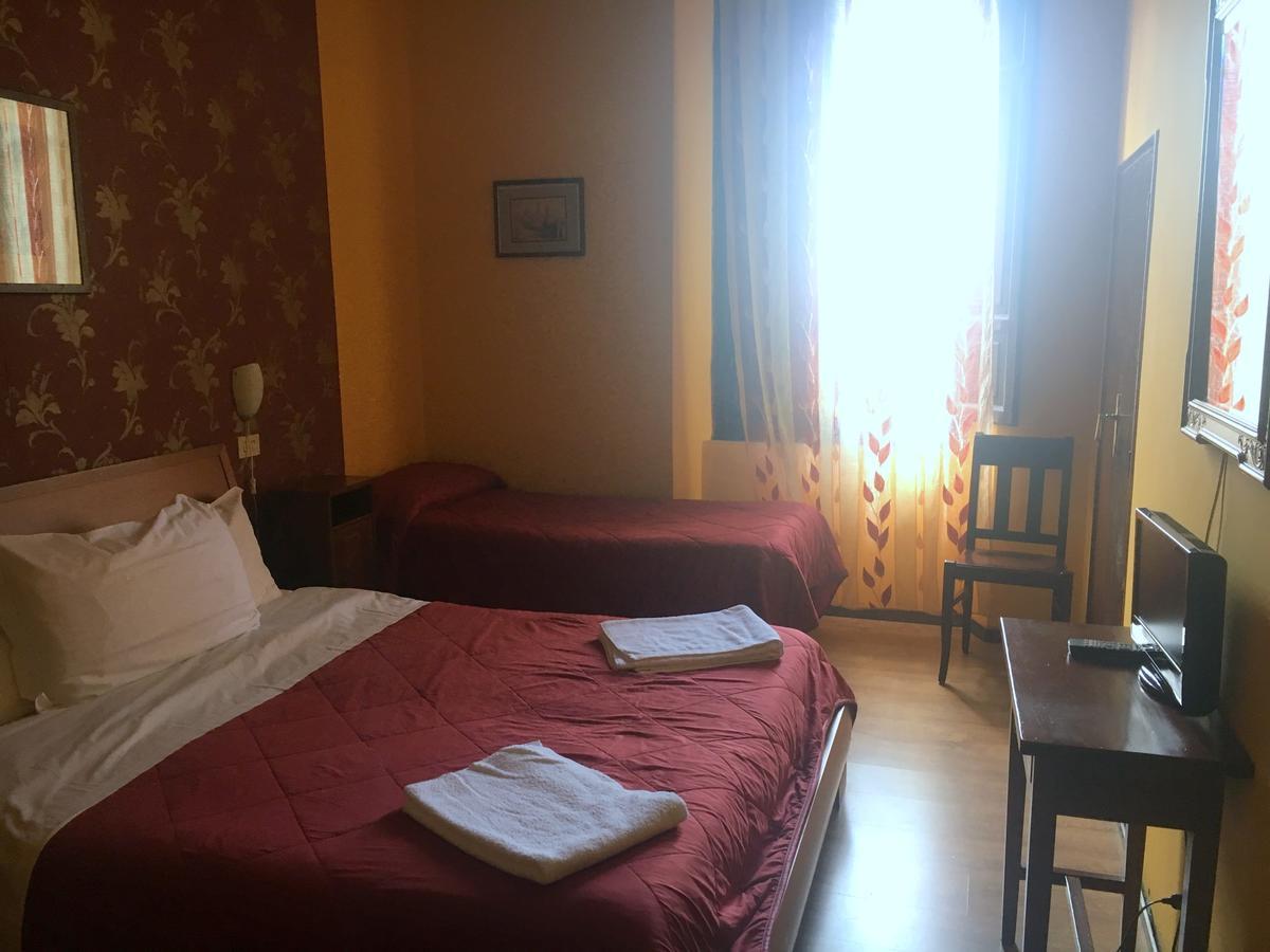 Hotel Europa Perugia Luaran gambar